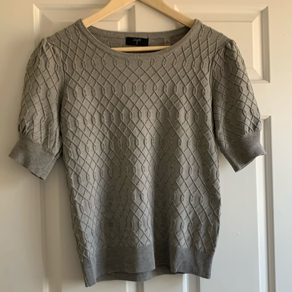 Short sleeved light grey dress shirt